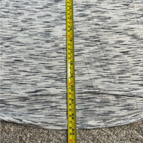 Lululemon Run It Out Tee short sleeve 6 Tiger Space Dye Black White gorpcore - Picture 9 of 10